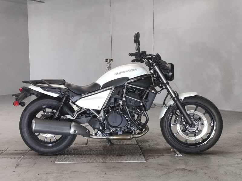 Kawasaki Eliminator 400 2023