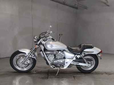 Honda Magna 250