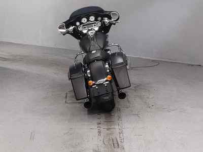 Harley-Davidson FLHX1690 2013