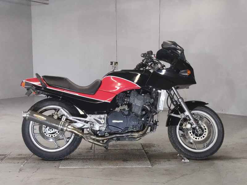 Kawasaki GPZ900R 2048