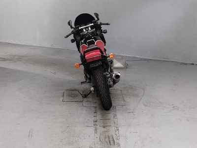 Kawasaki GPZ900R 2048
