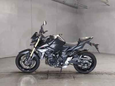 Suzuki GSR750 2015