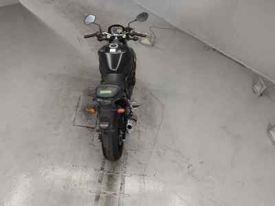 Suzuki GSR750 2015