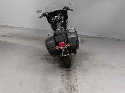 Harley-Davidson FLHCS1870 2017