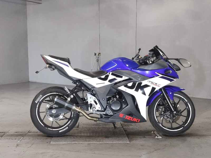 Suzuki GSX250R