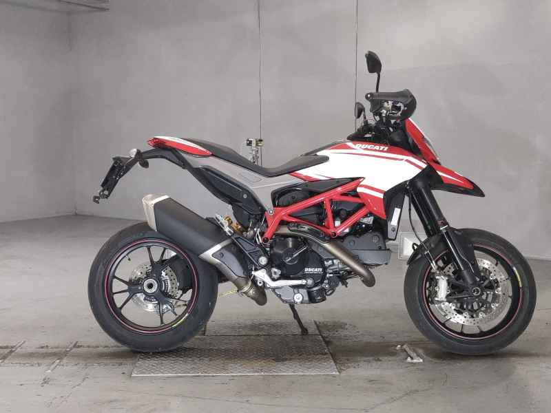 Ducati Hypermotard 820SP 2016