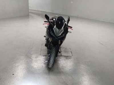 Honda CBR400R 2023