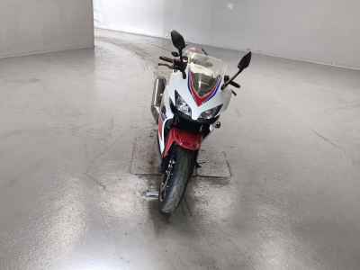 Honda CBR400R 2015