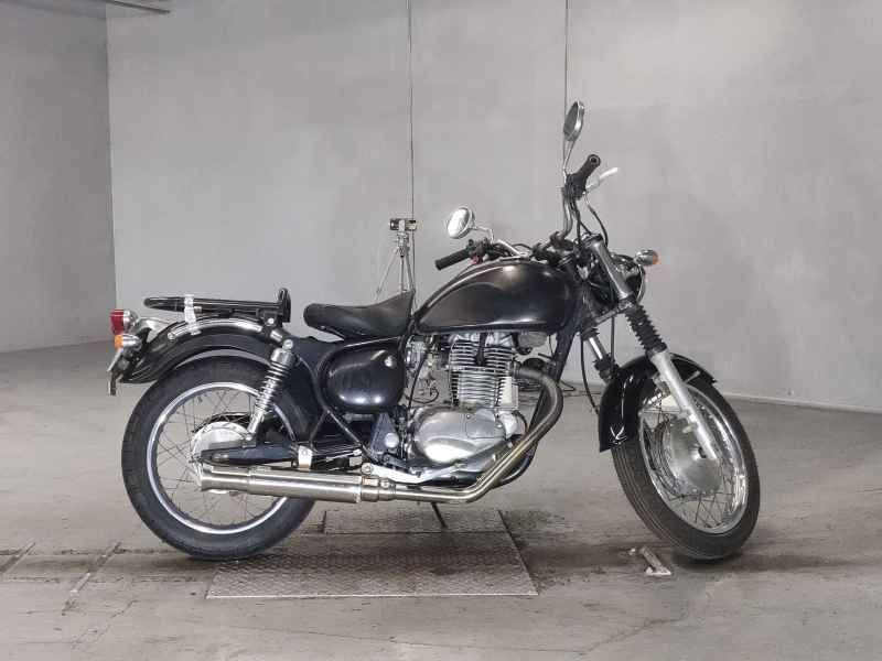 Kawasaki Estrella