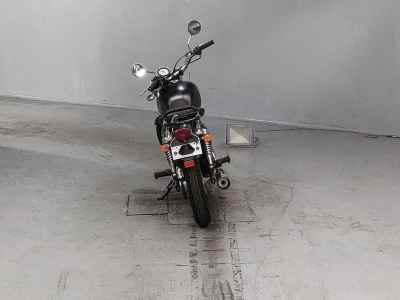 Kawasaki Estrella