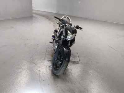 Suzuki GSR250