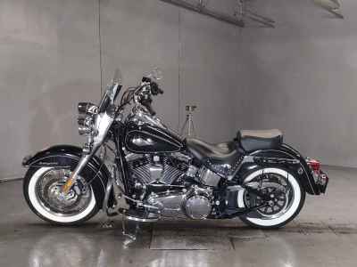 Harley-Davidson FLSTC1580 2014