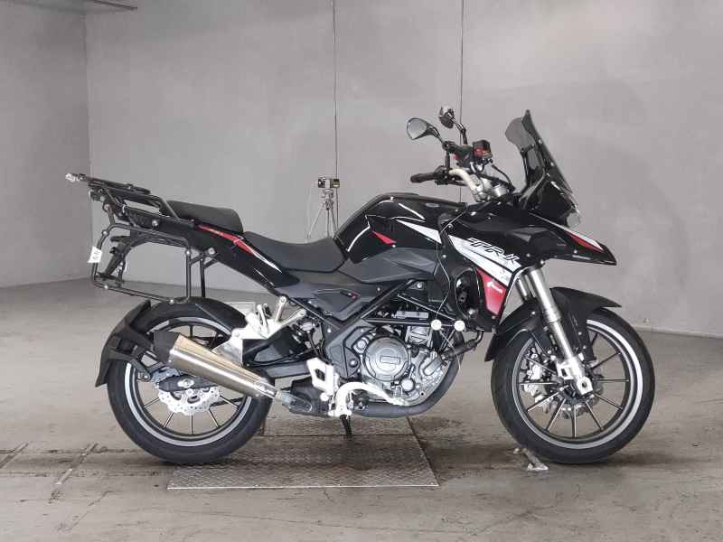Benelli TRK251 2022