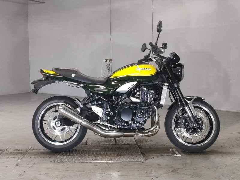 Kawasaki Z900RS 2024