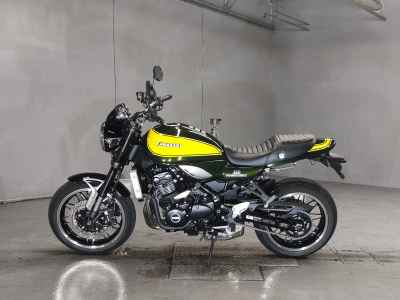 Kawasaki Z900RS 2024