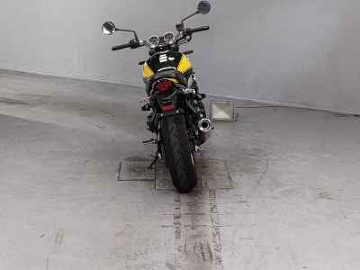 Kawasaki Z900RS 2024