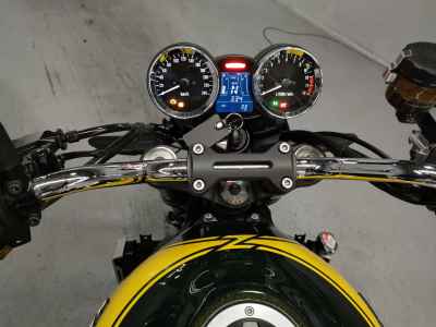 Kawasaki Z900RS 2024