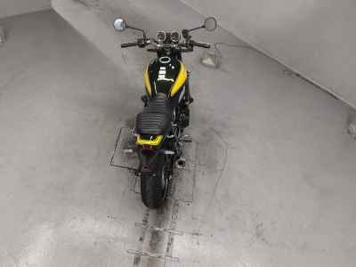 Kawasaki Z900RS 2024