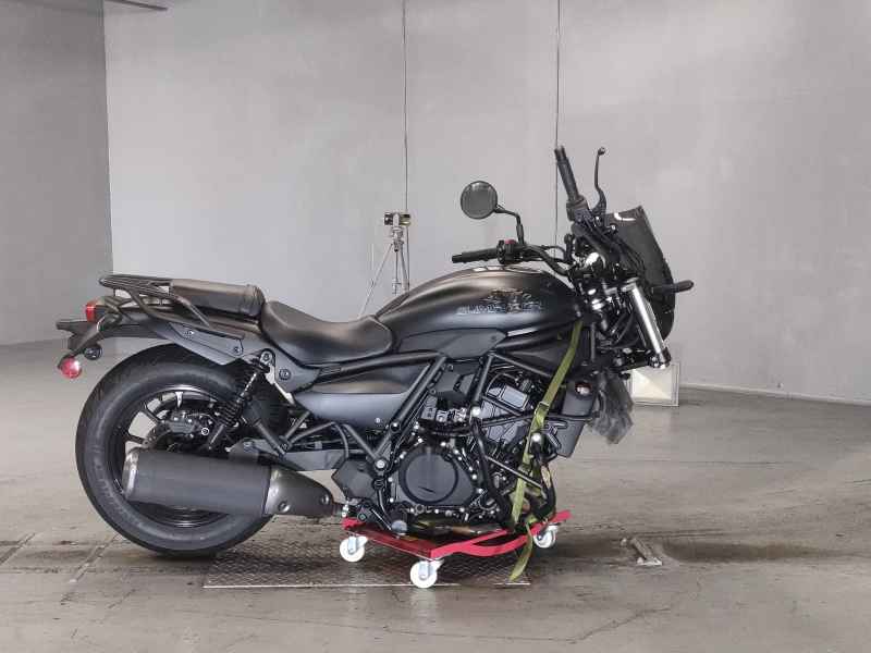Kawasaki Eliminator 400 2024