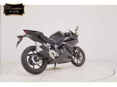 Honda CBR250RR 2022