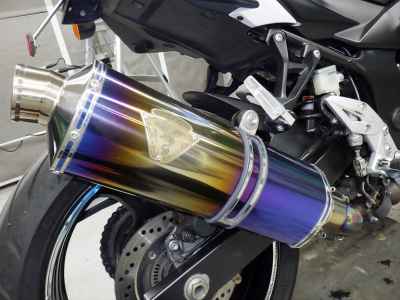 Suzuki GSR750 2015