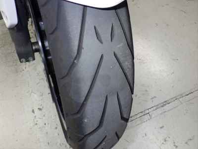 Suzuki GSR750 2015