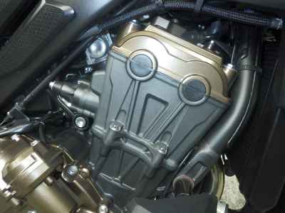 Honda CB650R E-Clutch 2024