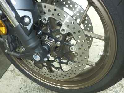 Honda CB650R E-Clutch 2024