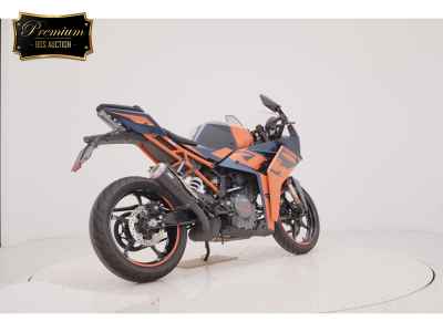 KTM RC 390 2022