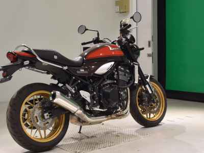 Kawasaki Z900RS 2022