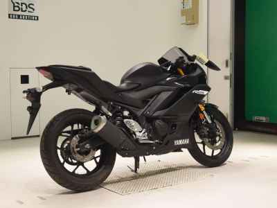 Yamaha YZF-R25 2019