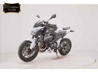 Kawasaki Z800 2013