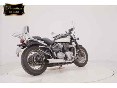 Triumph Bonneville Speedmaster 2021