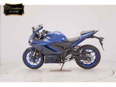 Yamaha YZF-R25 2023