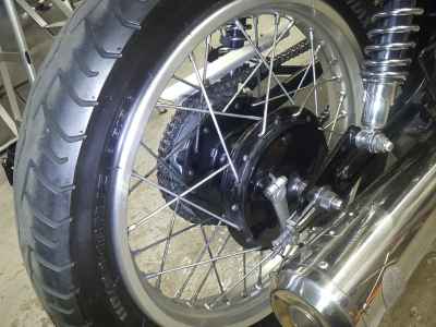 Yamaha SR400 2020