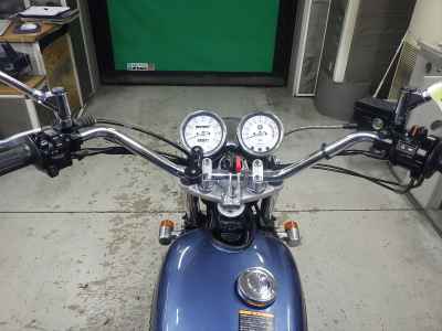 Yamaha SR400 2020