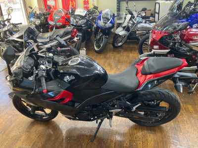 Kawasaki Ninja 400 2019
