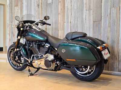 Harley-Davidson FXST 2022