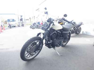Harley-Davidson Sportster XL883R 2011