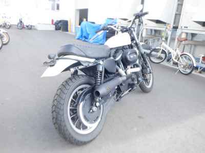 Harley-Davidson Sportster XL883R 2011