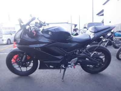 Yamaha YZF-R3 2021