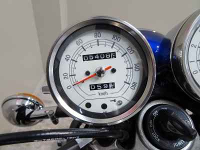 Yamaha SR400 2022