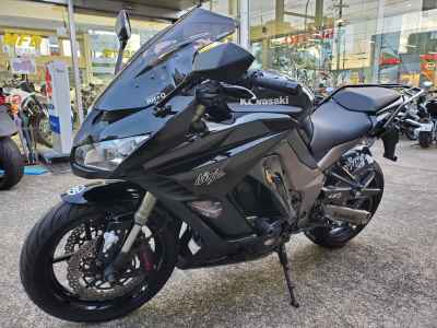 Kawasaki Z1000 2011