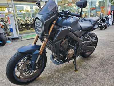 Honda CB650R 2021