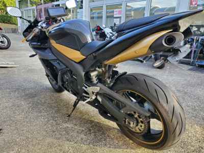 Yamaha YZF-R1 2005