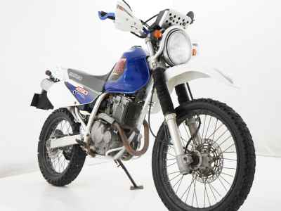 Suzuki Djebel 250XC