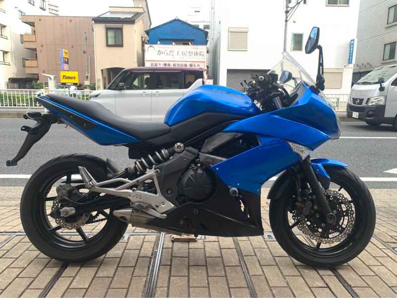 Kawasaki Ninja 400R 2010