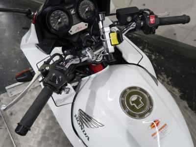 Honda CB400SFV 2011