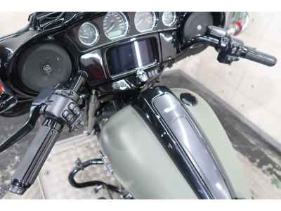 Harley-Davidson Street Glide FLHXS1690 2021