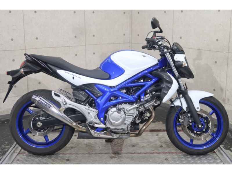 Suzuki Gladius SFV400 2012